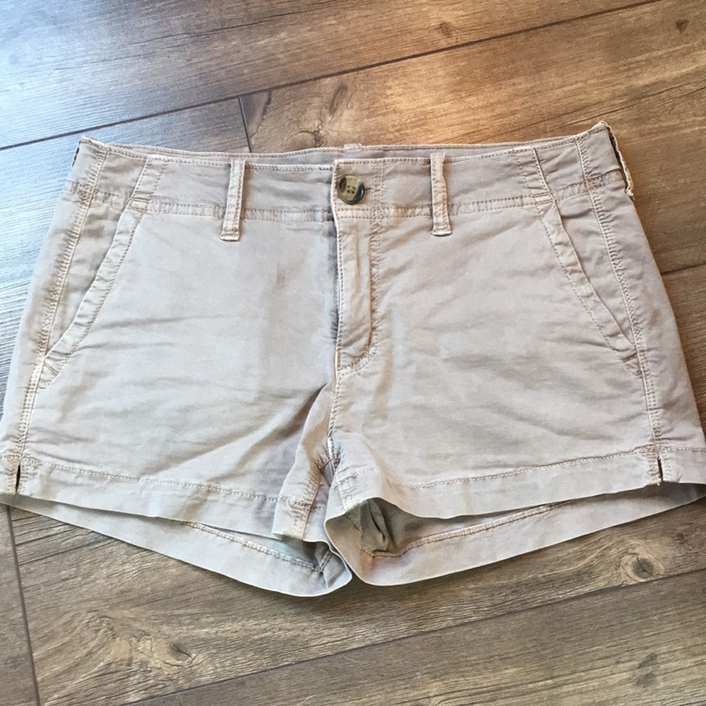 AEO Khaki Shorts